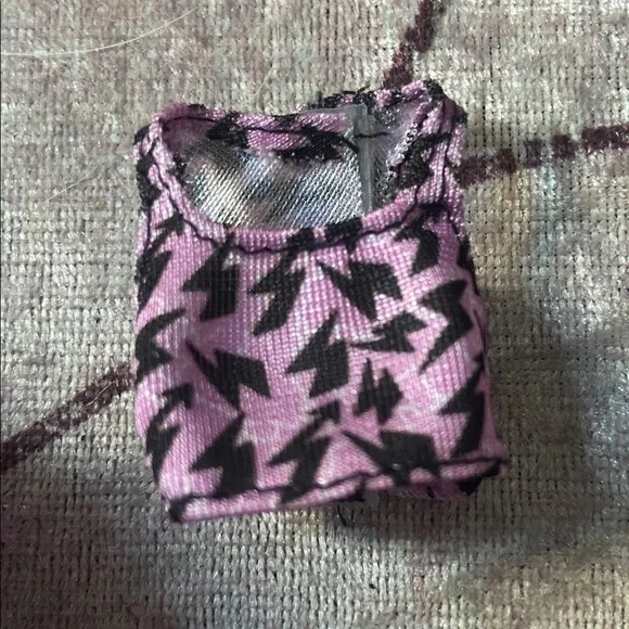 rainbow high + monster high doll clothing bundle - Picture 3 of 5